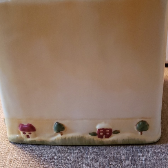 Ceramic Decorated Canister For Flour - Picture 4 of 6